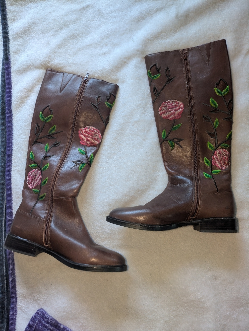 Gianni Bini Brown Leather Knee High Boots Floral Embroidered Size 9M